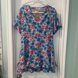*NWT Kori Floral Short Sleeve V Neck Dress with Ruffle Detail